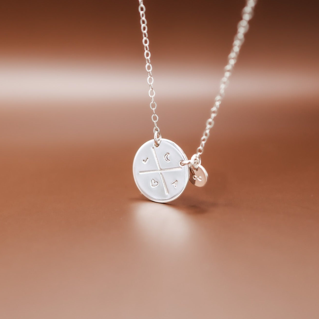 Top 5 Mistakes to Avoid When Ordering Personalised Jewellery