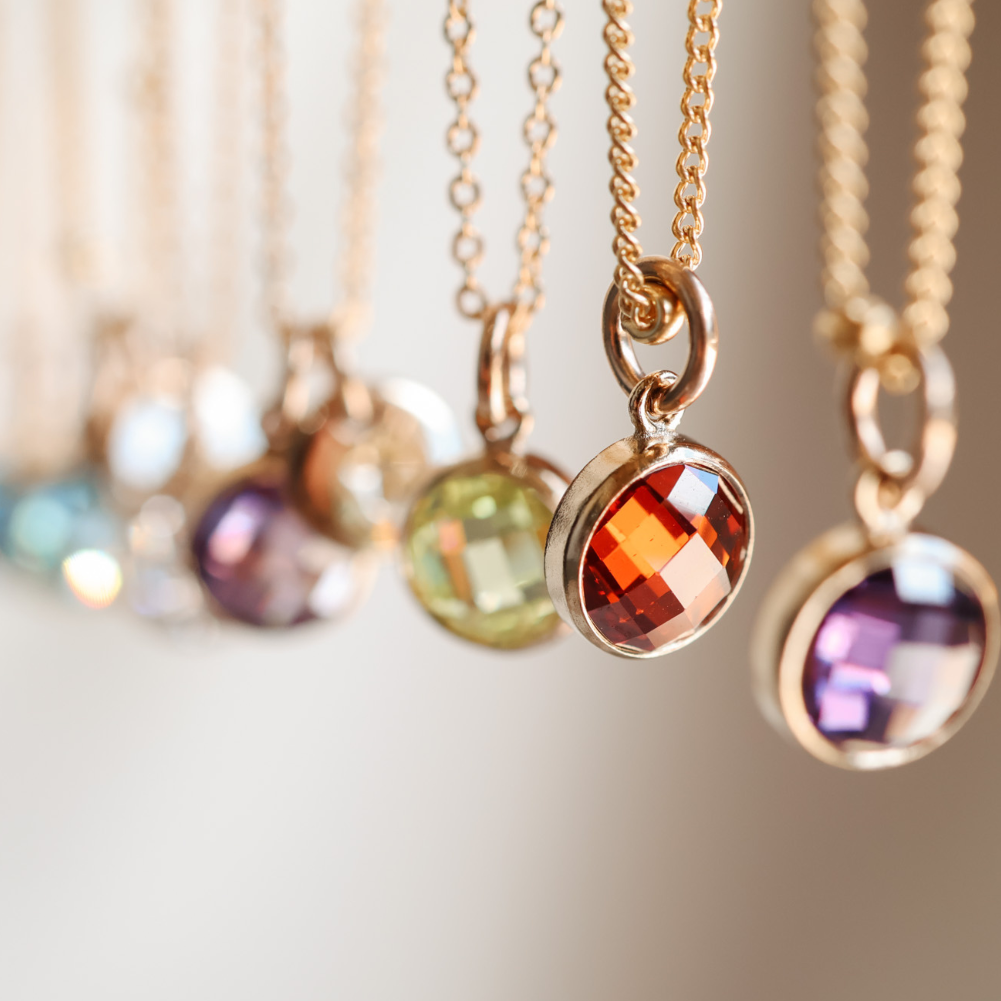 Personalised jewellery – handmade jewellery – KBN jewellery – Australian made jewellery – crystal pendant – birthstone drop necklace – birthstone pendant for necklace – crystal birthstone drop – birthstone jewellery – red stone pendant – dark red birthstone for necklace – January birthstone pendant – Janurary birthstone drop