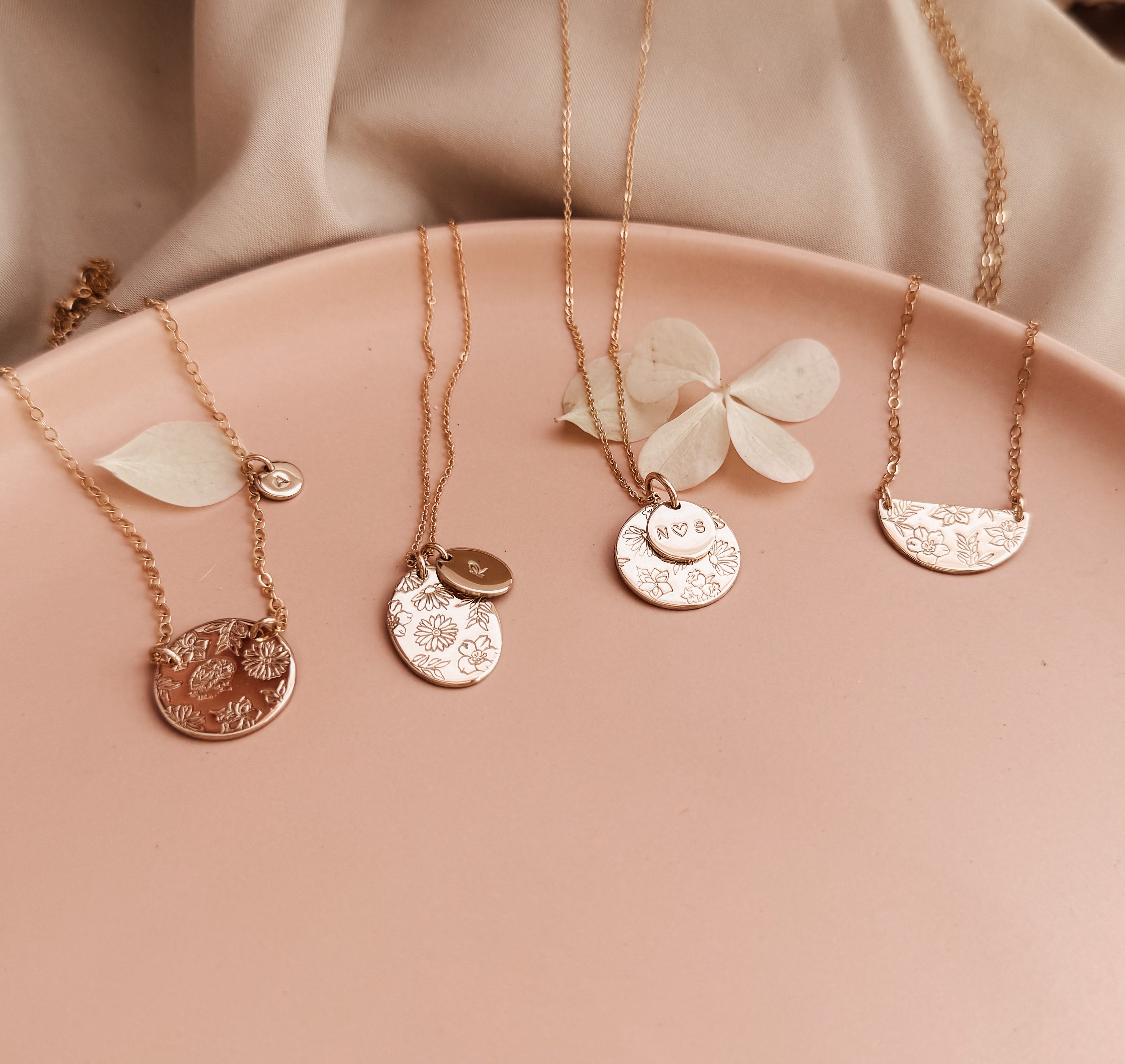 Personalised jewellery - KBN Jewellery - handmade jewellery – Personalised Jewellery gifts – Dainty jewellery- Dainty necklace – flower stamped necklace – family flowers – kids birth flowers – birth flower necklace – personalised flower stamped necklace - floral display necklace - spring necklace - birth flower garden necklace - handmade jewellery