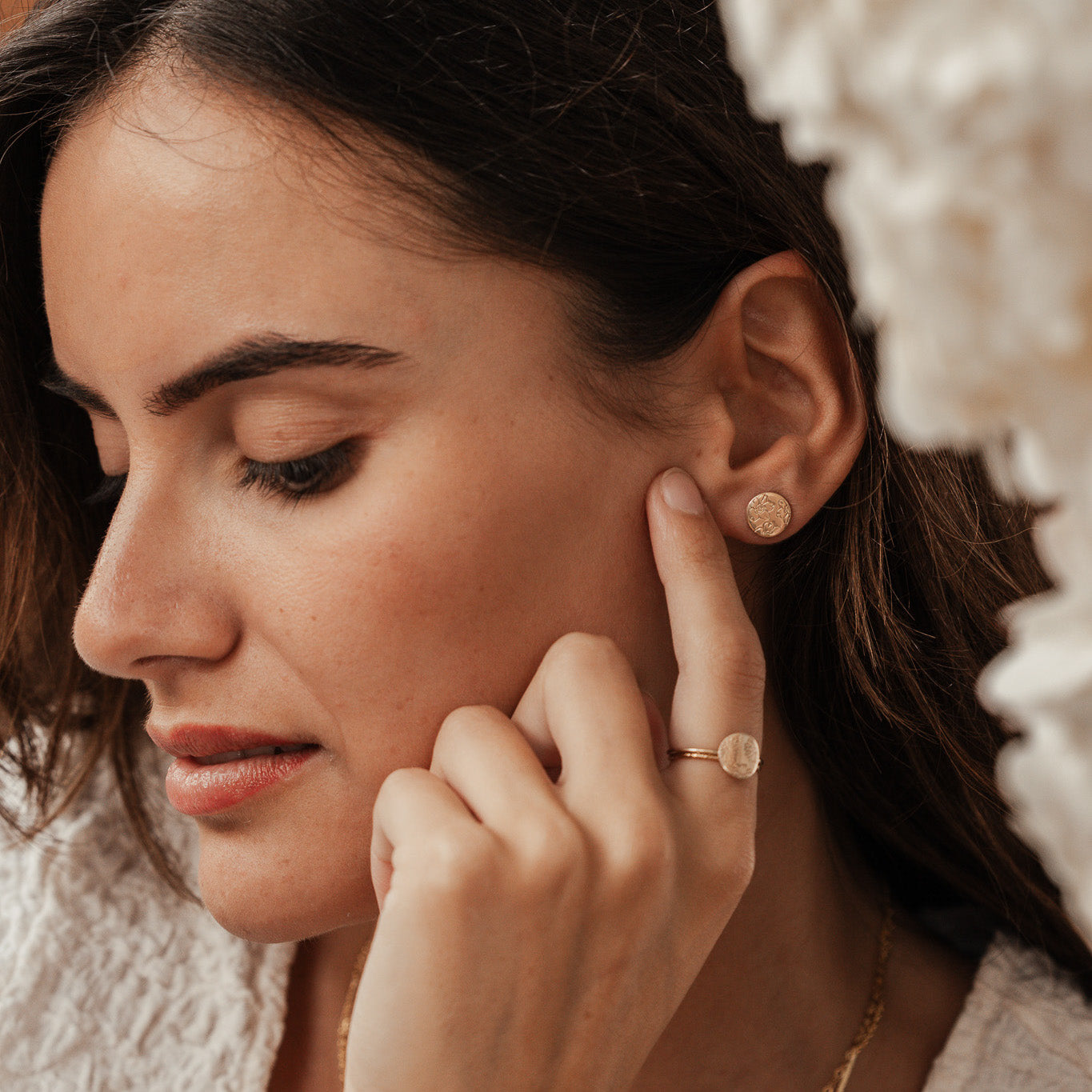 Personalised jewellery - KBN Jewellery - handmade jewellery – Personalised Jewellery gifts – Dainty jewellery- Dainty ring – flower stamped ring – family flowers – kids birth flowers – birth flower ring – personalised flower stamped ring – dainty ring – pendant ring – personalised ring