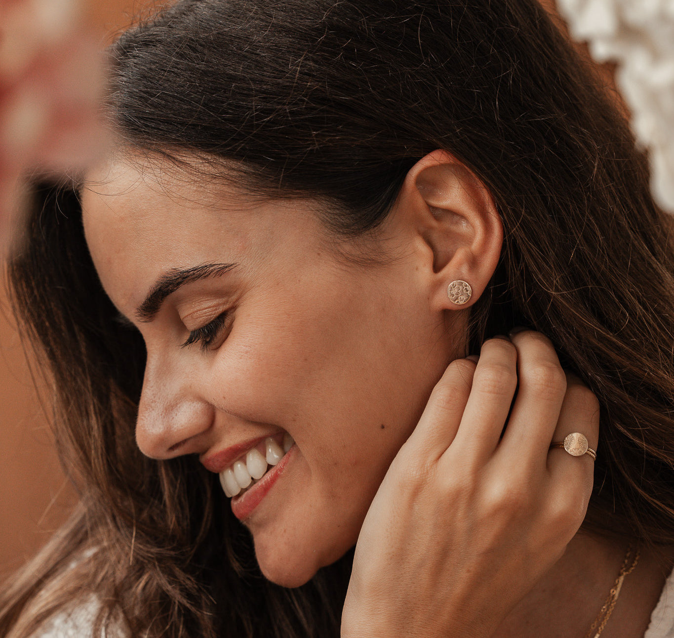 Personalised jewellery - KBN Jewellery - handmade jewellery – Personalised Jewellery gifts – Dainty jewellery- Dainty ring – flower stamped ring – family flowers – kids birth flowers – birth flower ring – personalised flower stamped ring – dainty ring – pendant ring – personalised ring