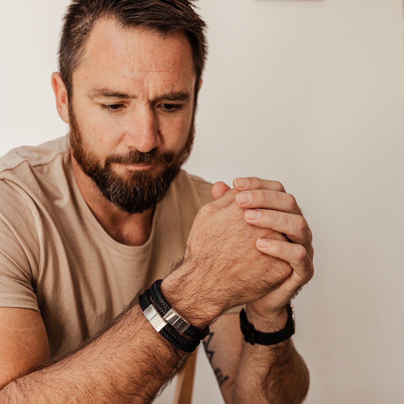 Personalised men’s leather bracelet – Men’s bracelet  – KBN Jewellery – men’s personalised bracelet – leather bracelet personalised – brown leather bracelet – black bracelet  – handmade bracelet – initial men’s bracelet  - personalised gift for Dad – personalised gift for boyfriend – personalised men’s gift – personalised leather bracelet