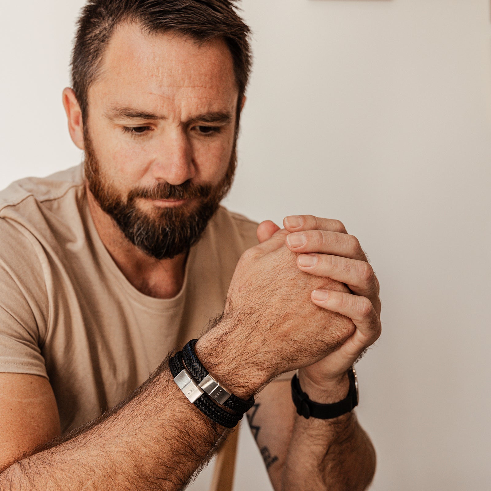 Personalised men’s leather bracelet – Men’s bracelet  – KBN Jewellery – men’s personalised bracelet – leather bracelet personalised – brown leather bracelet – black bracelet  – handmade bracelet – initial men’s bracelet  - personalised gift for Dad – personalised gift for boyfriend – personalised men’s gift – personalised leather bracelet
