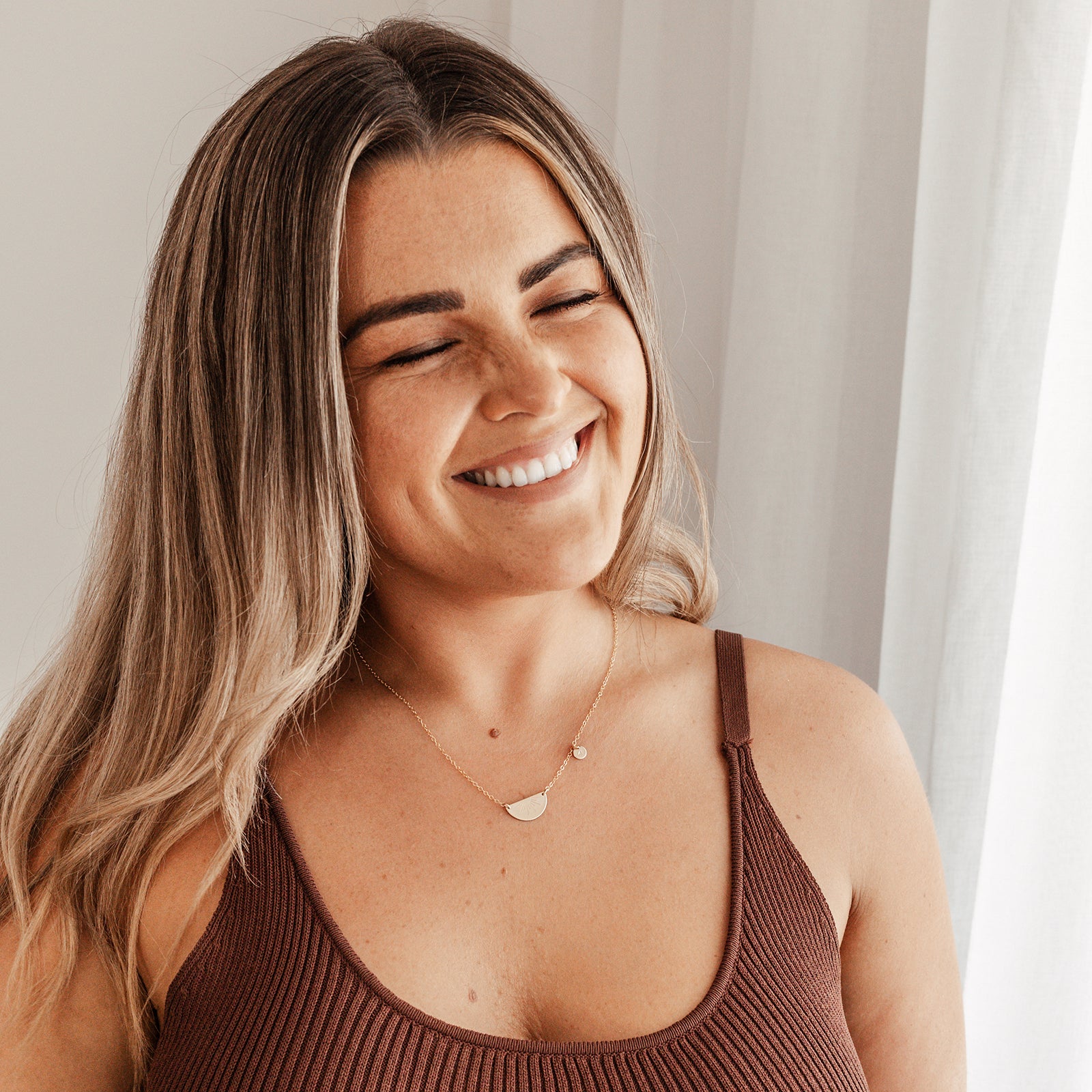 Personalised jewellery - KBN Jewellery - handmade jewellery – Personalised Jewellery gifts – dainty necklaces – matching necklaces – subtle best friend necklace – gifts for your best friend – everyday necklace – simple necklace