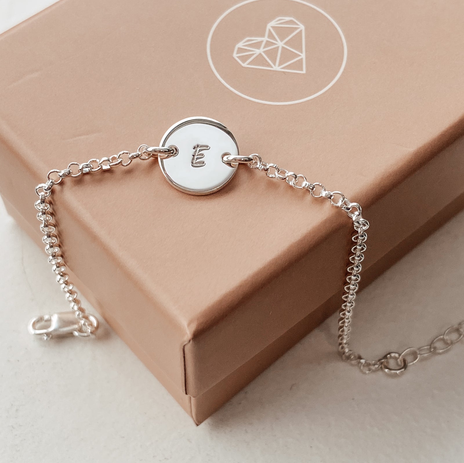 Personalised jewellery - KBN Jewellery - handmade jewellery – Personalised Jewellery gifts – baby bracelet – affordable baby jewellery – affordable baby jewellery – kids jewellery – kids bracelet – gift ideas for toddlers – gift ideas for kids – sentimental gift ideas – simple kids bracelet – initial bracelet for kids