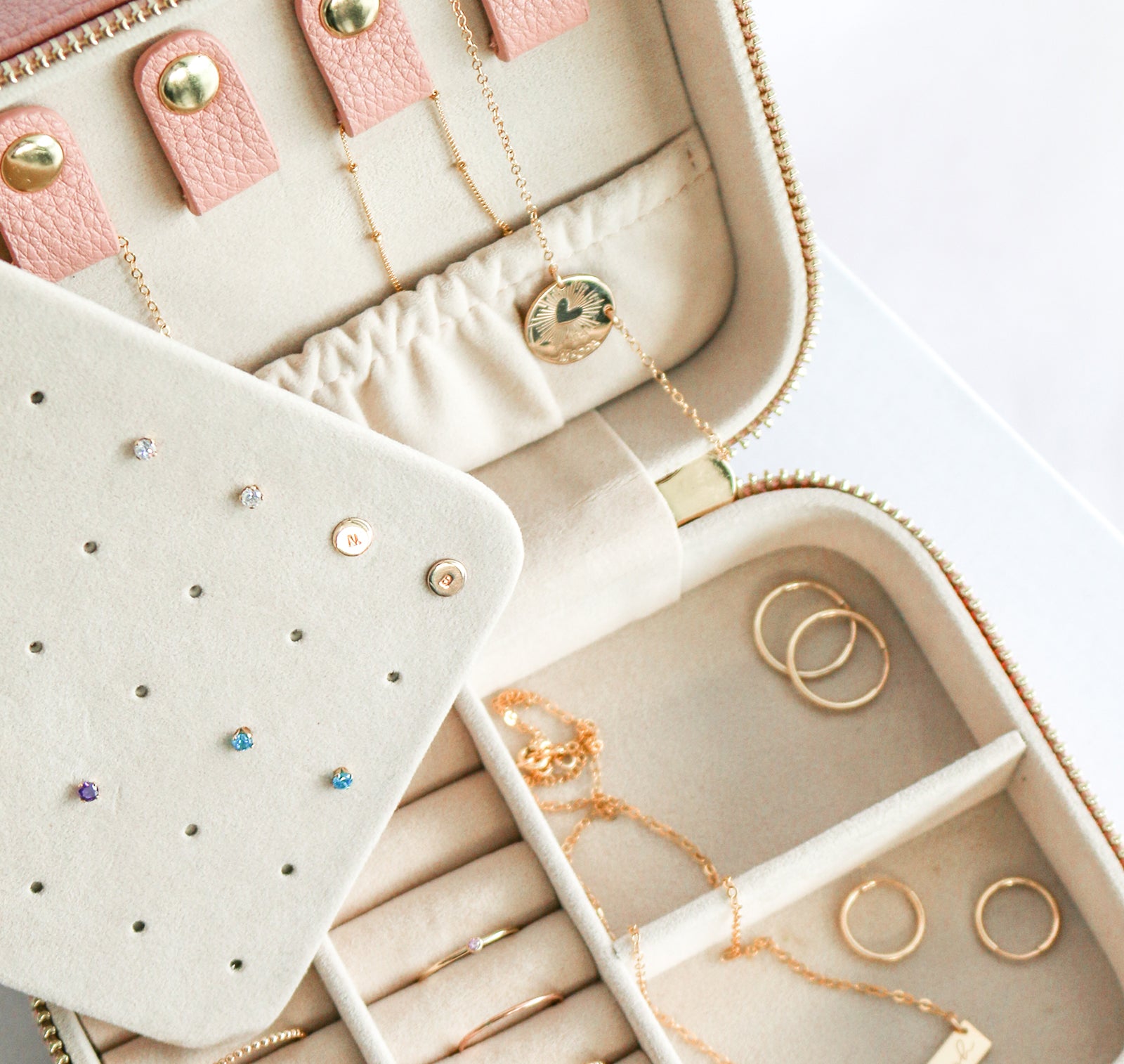 Personalised jewellery - KBN Jewellery - handmade jewellery – Personalised Jewellery gifts – Jewellery case – jewellery travel case – personalised jewellery case – Australian made