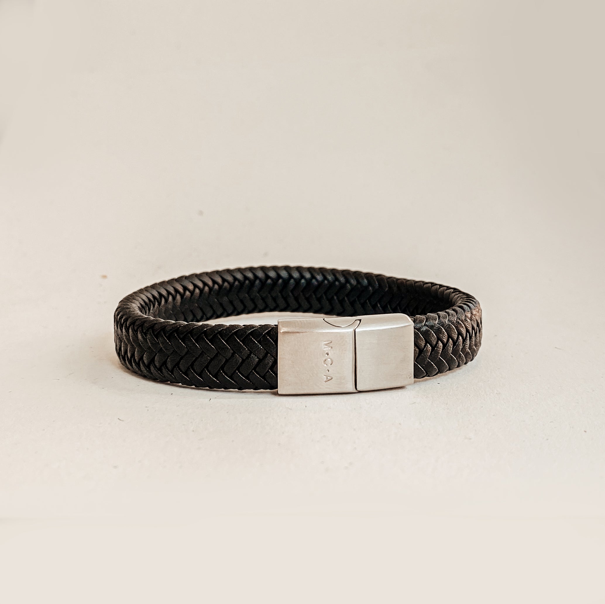 Personalised jewellery - KBN Jewellery - handmade jewellery – Personalised Jewellery gifts- men’s gift idea – gifts for dad – personalised gift for dad – leather bracelet