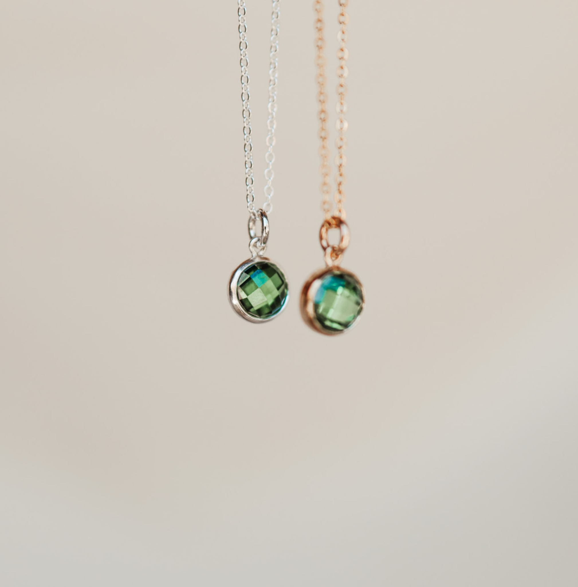 How to Choose the Right Necklace Size
