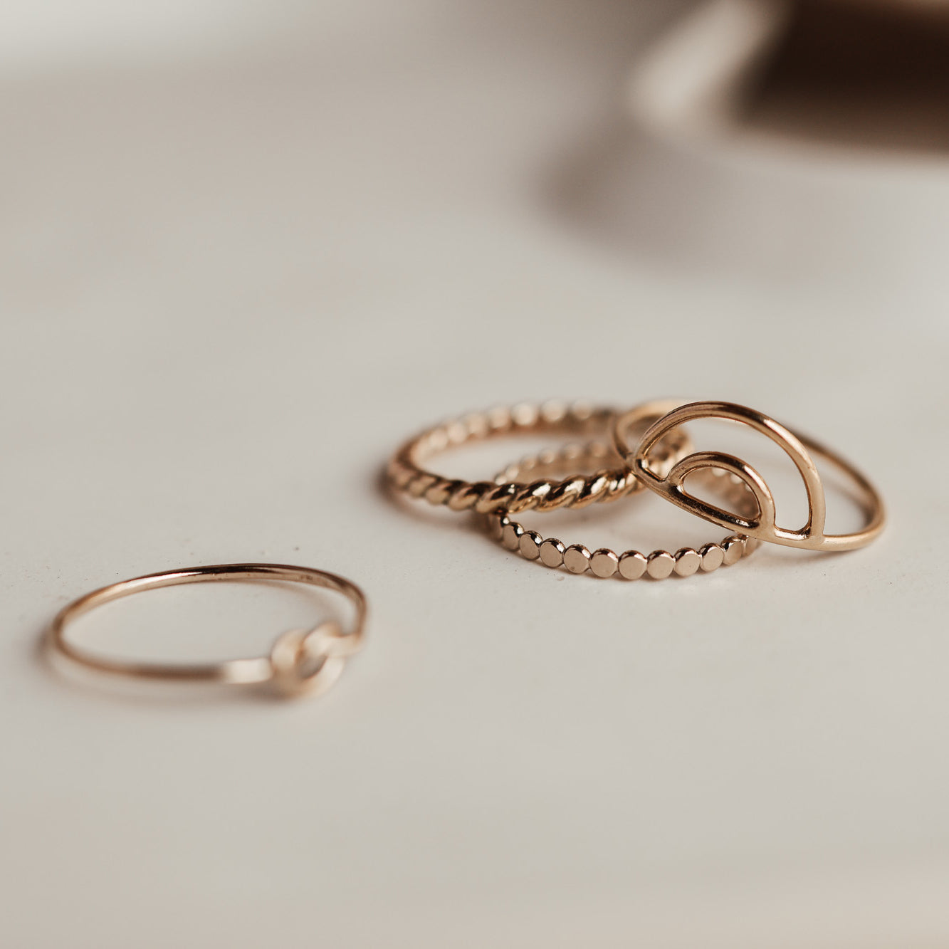 Try Rings, Necklaces and Bracelets Before You Buy