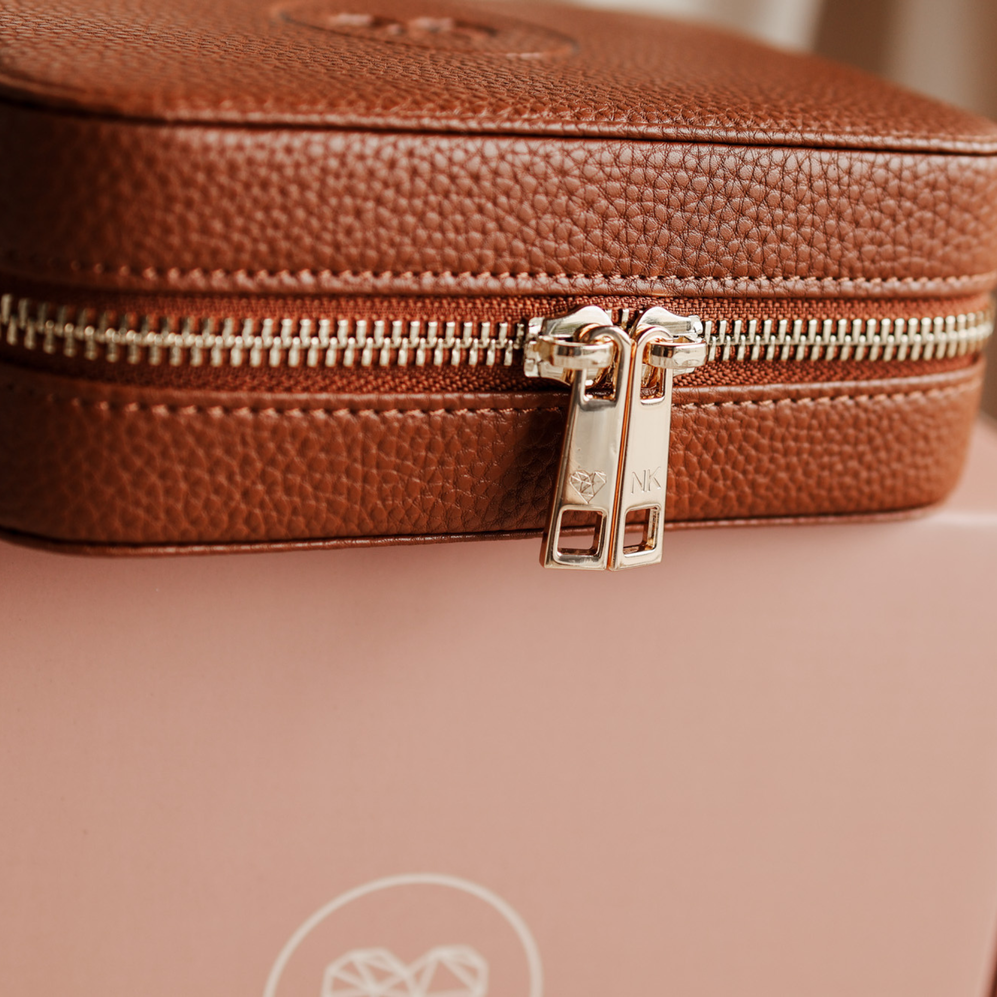 Personalised jewellery - KBN Jewellery - handmade jewellery – custom jewellery gifts – jewellery cases – brown jewellery box – jewellery case – travel jewellery case – personalised jewellery case 