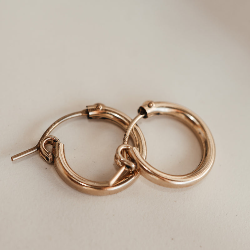 Constance • Chunky Hoop Earrings