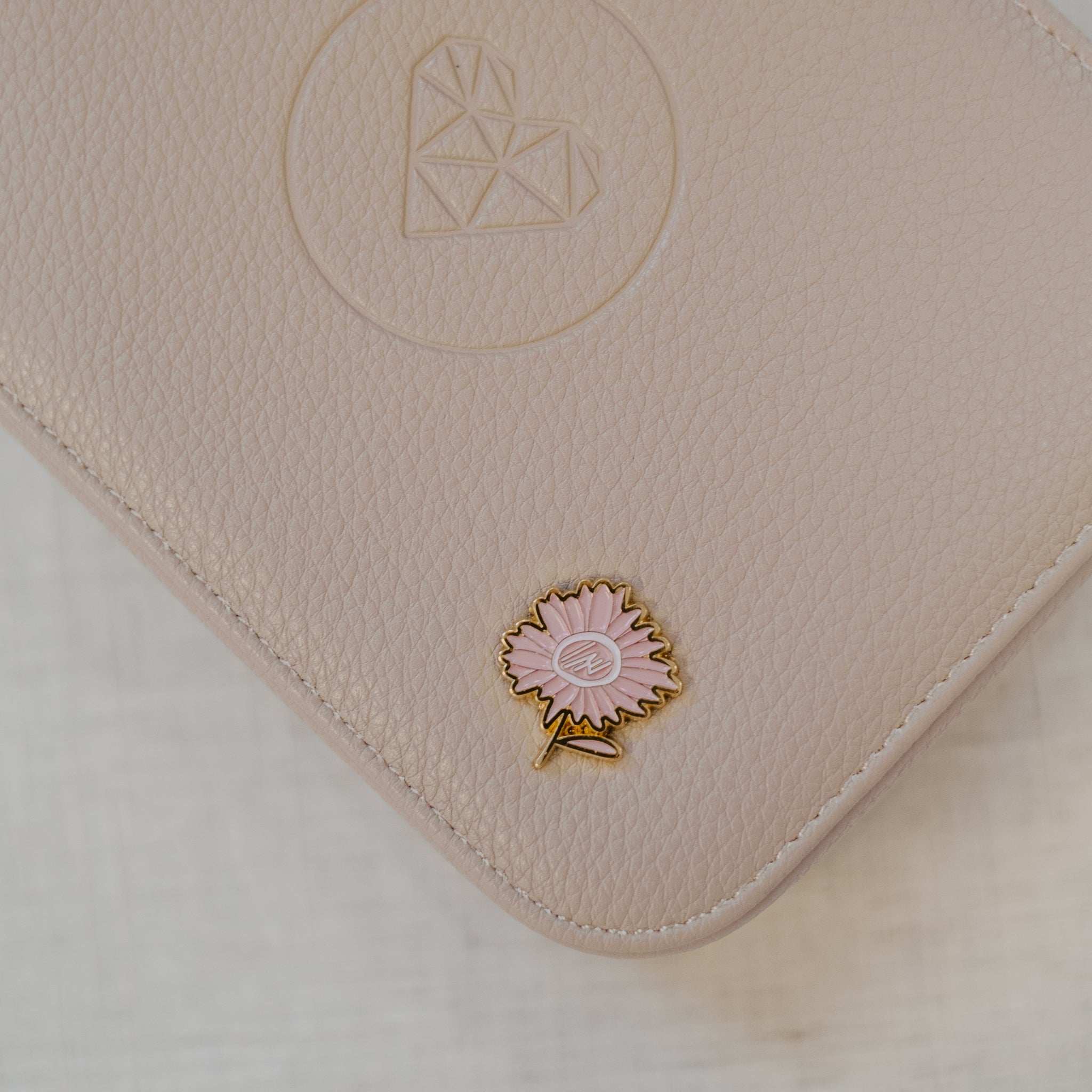 Personalised jewellery - KBN Jewellery - handmade jewellery – Personalised Jewellery gifts – enamel pins – bag pins – lapel pins – bag charms – bag accessories – backpack charms – backpack pins – kids bag accessories - heart pin - sunflower pin - ASL pin