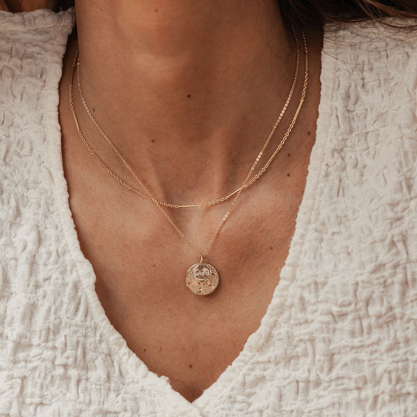 Personalised jewellery - KBN Jewellery - handmade jewellery – Personalised Jewellery gifts – Dainty jewellery- Dainty necklace – flower stamp necklace – birth month flower jewellery – flower necklace – stacked necklace – initial necklace 