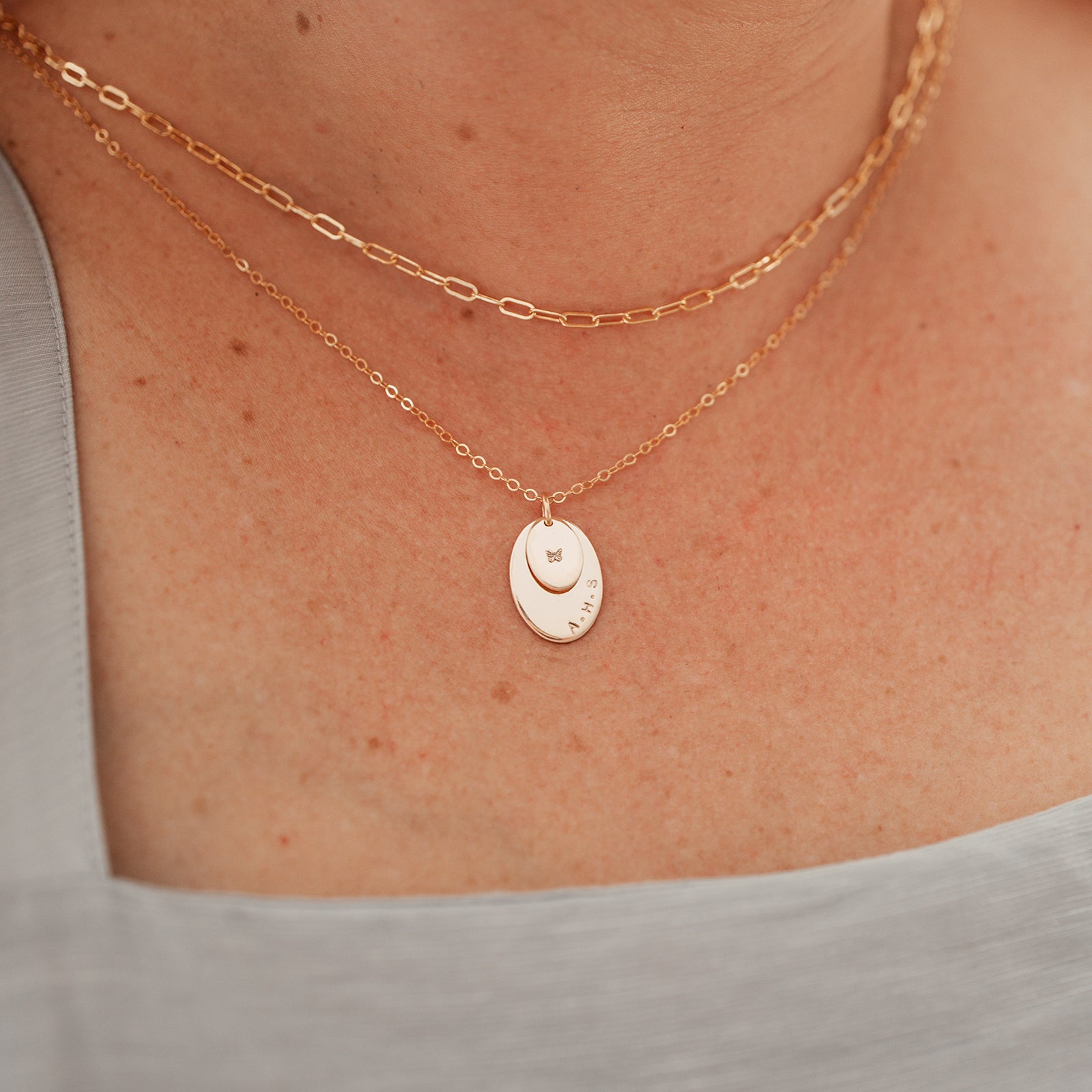 Personalised jewellery - KBN Jewellery - handmade jewellery – Personalised Jewellery gifts – Dainty jewellery – oval necklace – oval pendant necklace – stacked pendant necklace – children’s name necklace – dogs name necklace – initial necklace – zodiac pendant stamp 