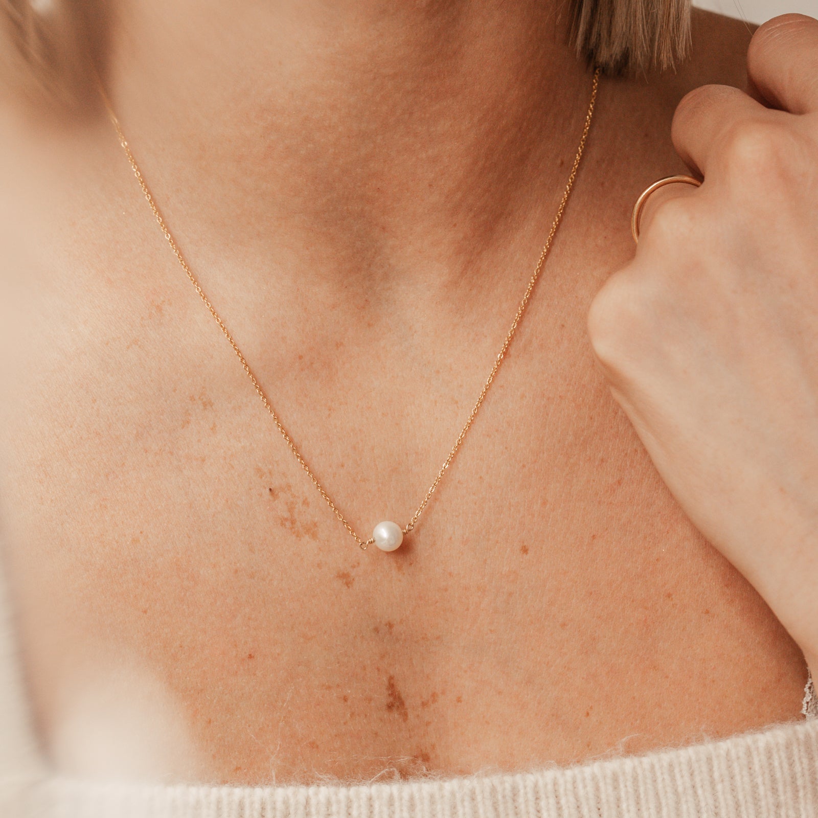 Personalised jewellery - KBN Jewellery - handmade jewellery – Personalised Jewellery gifts –  single pearl necklace – wedding gift idea – bridal jewellery – bridal shower jewellery – bridesmaids gift – freshwater pearls – real pearl necklace – affordable pearl necklace 