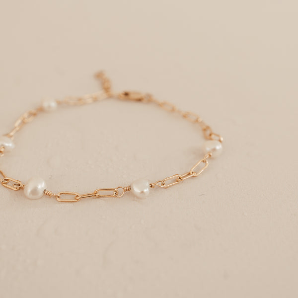 Nerida • Pearl Adorned Link Bracelet