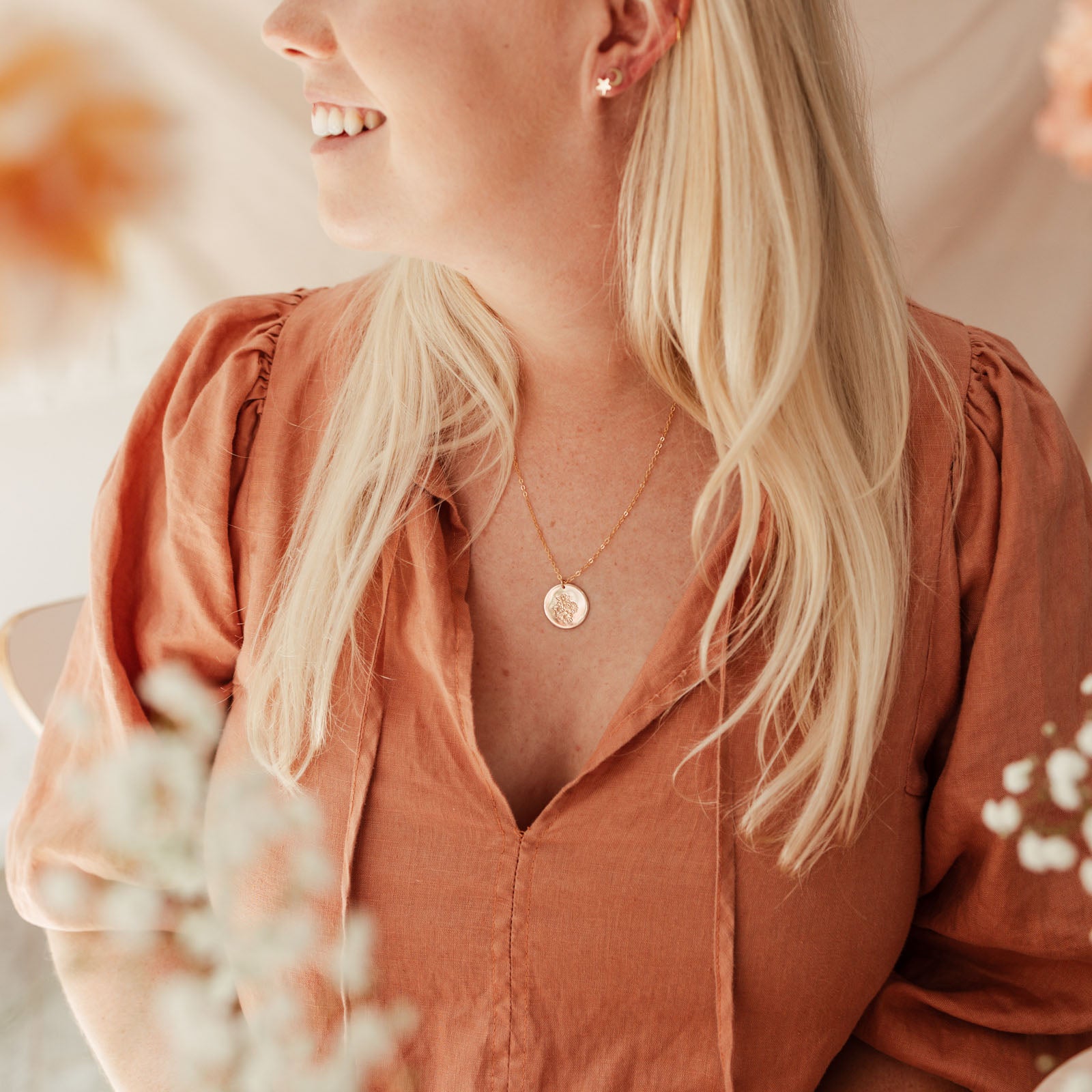 Personalised jewellery - KBN Jewellery - handmade jewellery – Personalised Jewellery gifts – Dainty jewellery- Dainty necklace – flower stamped necklace – family flowers – kids birth flowers – birth flower necklace – personalised flower stamped necklace – large pendant – birth month flowers – Australian made jewellery – small Australian business 