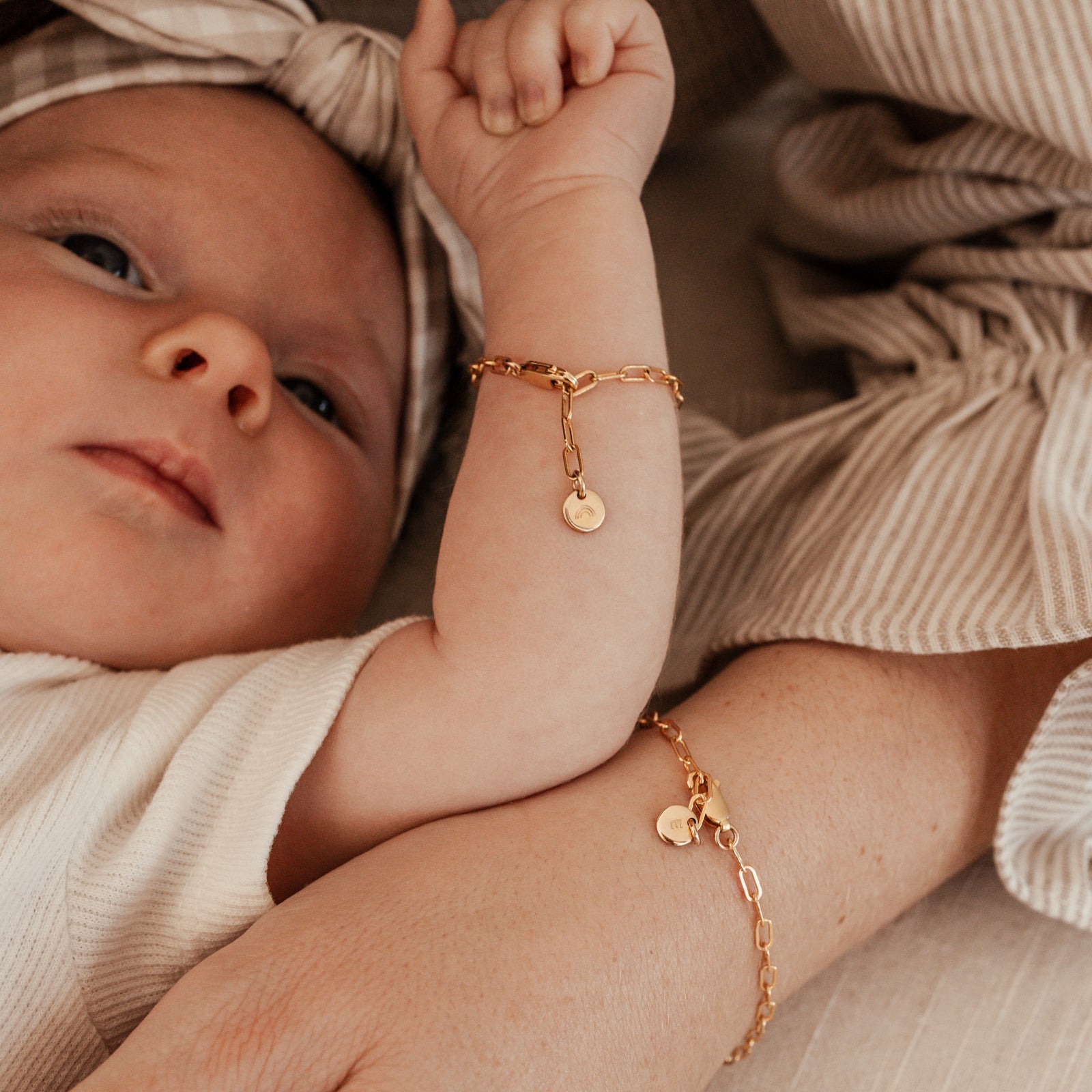 Personalised jewellery – handmade jewellery – KBN jewellery – Australian made jewellery – matching jewellery – matching mum and child bracelet – perfect gift for new mum – sentimental gift – newborn gift idea – new mum gift – matching jewellery – tiny pendant bracelet – linked chain bracelets 