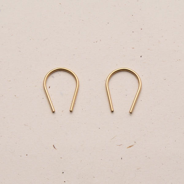 horseshoe earring goldfill sterling silver rose goldfill hypoallergenic materials