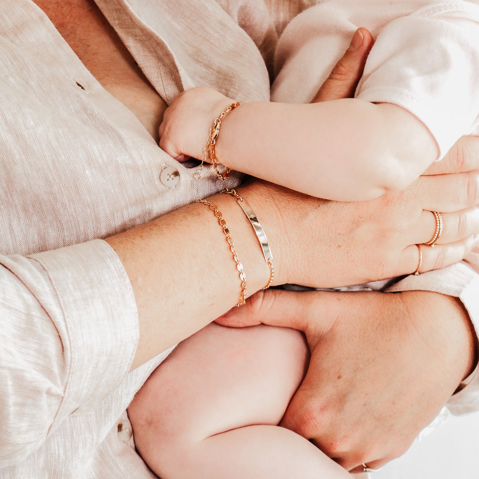 Personalised jewellery - KBN Jewellery - handmade jewellery – Personalised Jewellery gifts – Dainty jewellery- sparkly bracelet – disc bracelet – round chain bracelet – stacking bracelet – layering bracelet 